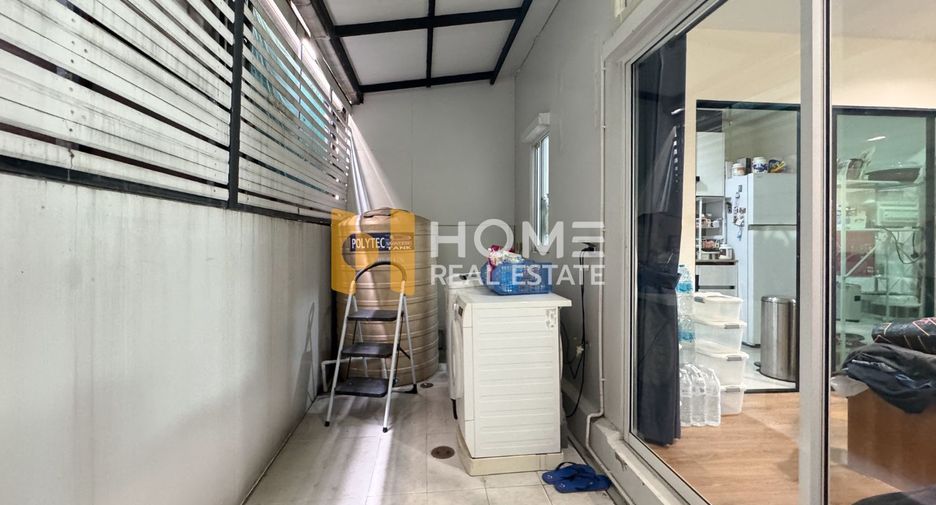 For sale 3 ベッドルーム townhouse in Suan Luang, Bangkok