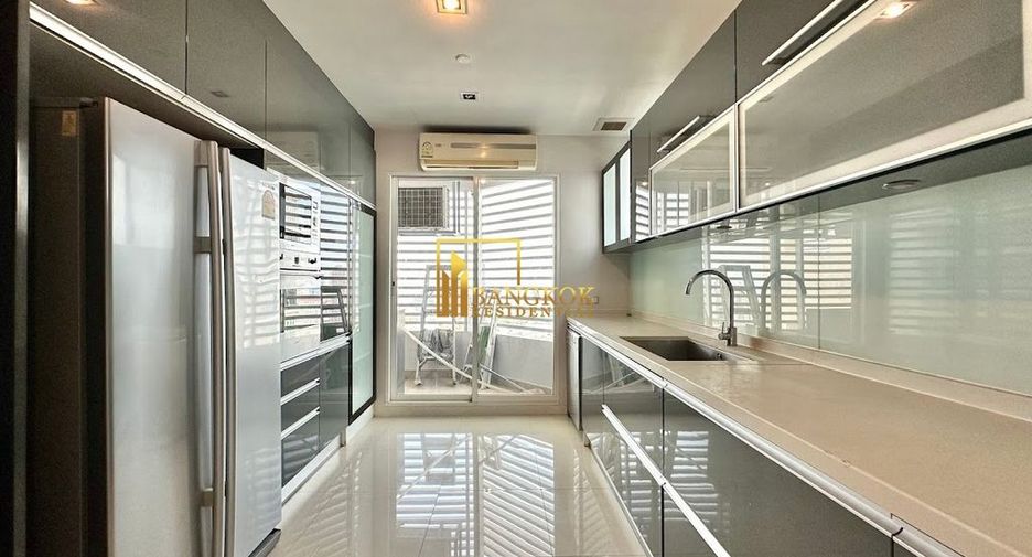 Wohnung zur Miete und zum Kauf mit 4 Zimmer in Khlong Toei, Bangkok