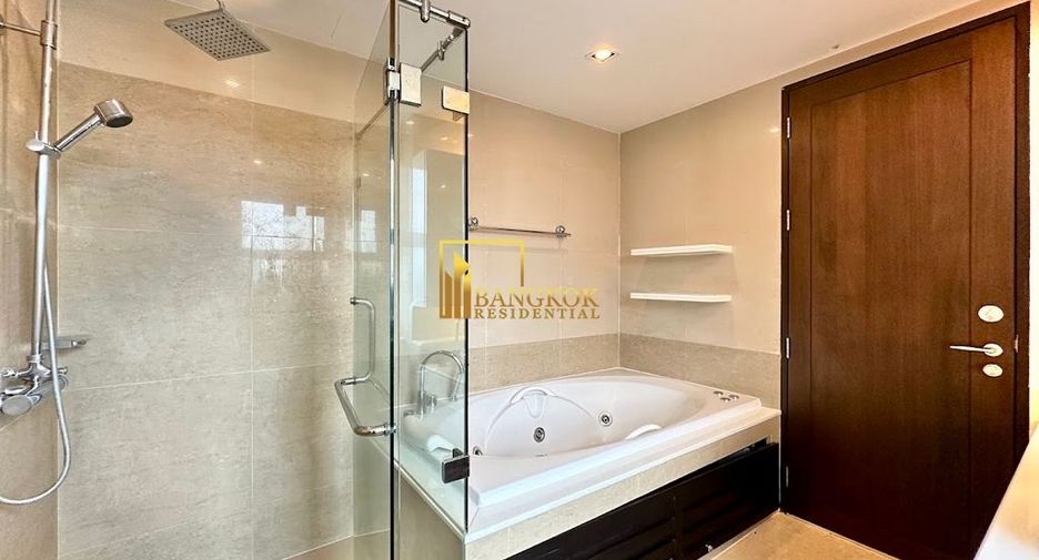 Wohnung zur Miete und zum Kauf mit 4 Zimmer in Khlong Toei, Bangkok