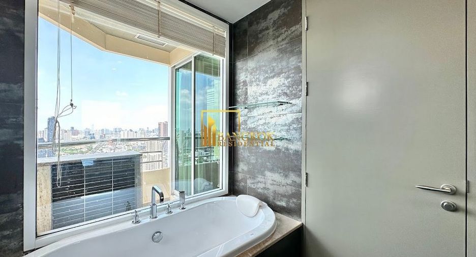 Wohnung zur Miete und zum Kauf mit 4 Zimmer in Khlong Toei, Bangkok