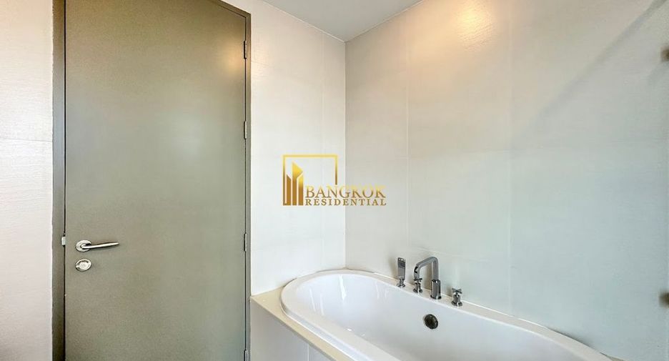 Wohnung zur Miete und zum Kauf mit 4 Zimmer in Khlong Toei, Bangkok
