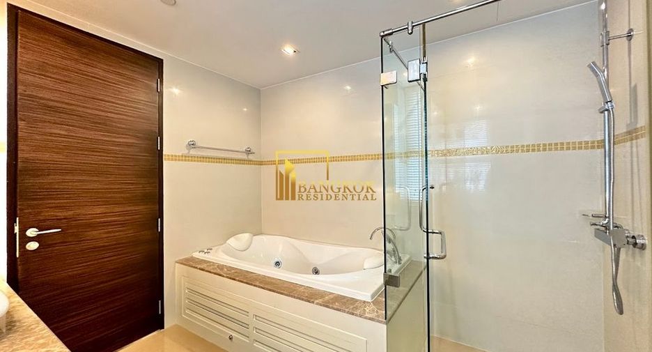 Wohnung zur Miete und zum Kauf mit 4 Zimmer in Khlong Toei, Bangkok