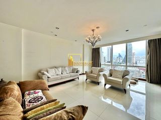 À louer et à vendre 3 chambres condo à Khlong Toei, Bangkok
