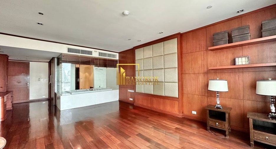 Аренда и продажа 3 спальни кондо в Кхлонг Тоеи, Бангкок