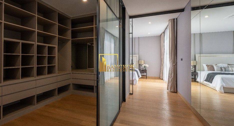 Haus zur Miete und zum Kauf mit 4 Zimmer in Yan Nawa, Bangkok