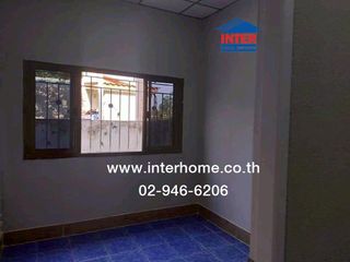 For sale 2 ベッドルーム townhouse in Nong Chok, Bangkok