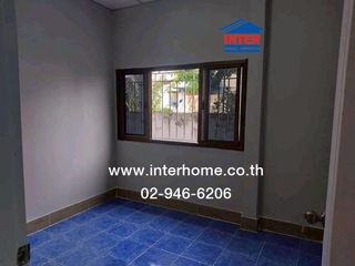For sale 2 ベッドルーム townhouse in Nong Chok, Bangkok