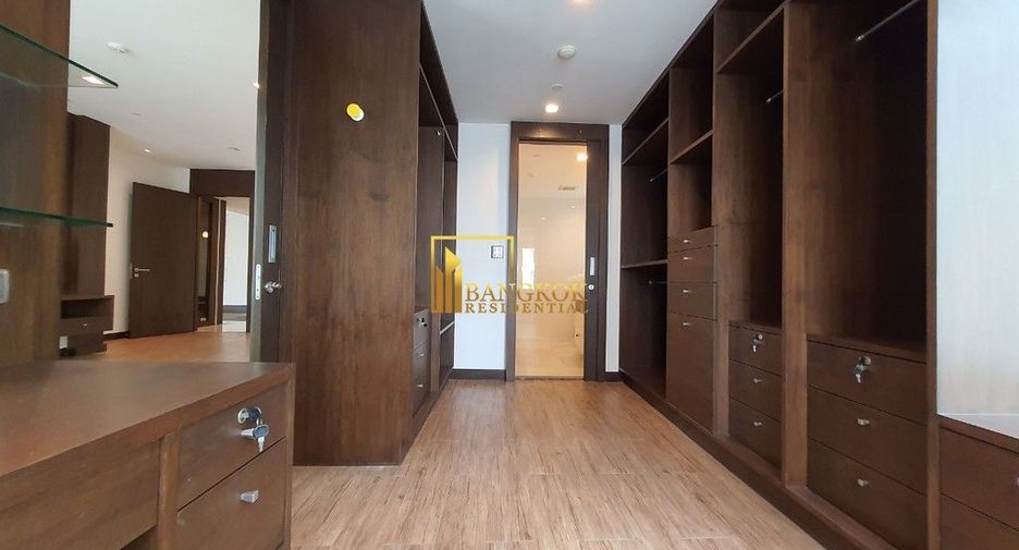 Wohnung zur Miete und zum Kauf mit 4 Zimmer in Khlong Toei, Bangkok