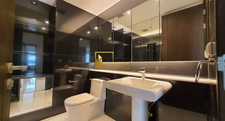 Wohnung zur Miete und zum Kauf mit 4 Zimmer in Khlong Toei, Bangkok