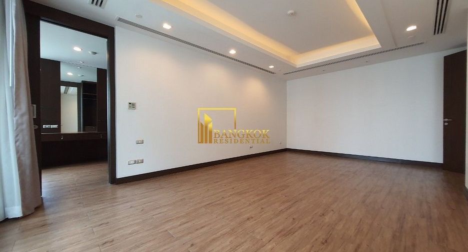Wohnung zur Miete und zum Kauf mit 4 Zimmer in Khlong Toei, Bangkok