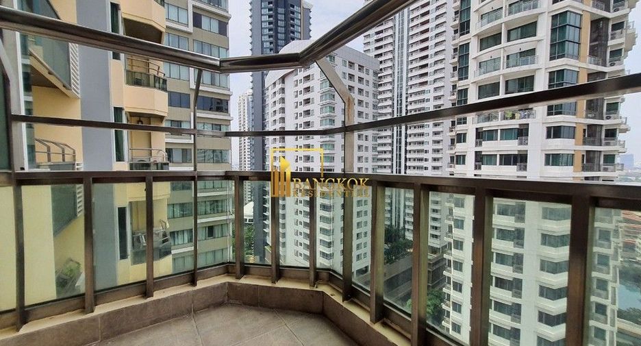 Wohnung zur Miete und zum Kauf mit 4 Zimmer in Khlong Toei, Bangkok