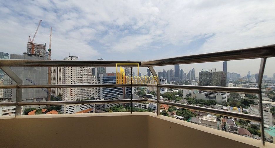 Wohnung zur Miete und zum Kauf mit 4 Zimmer in Khlong Toei, Bangkok
