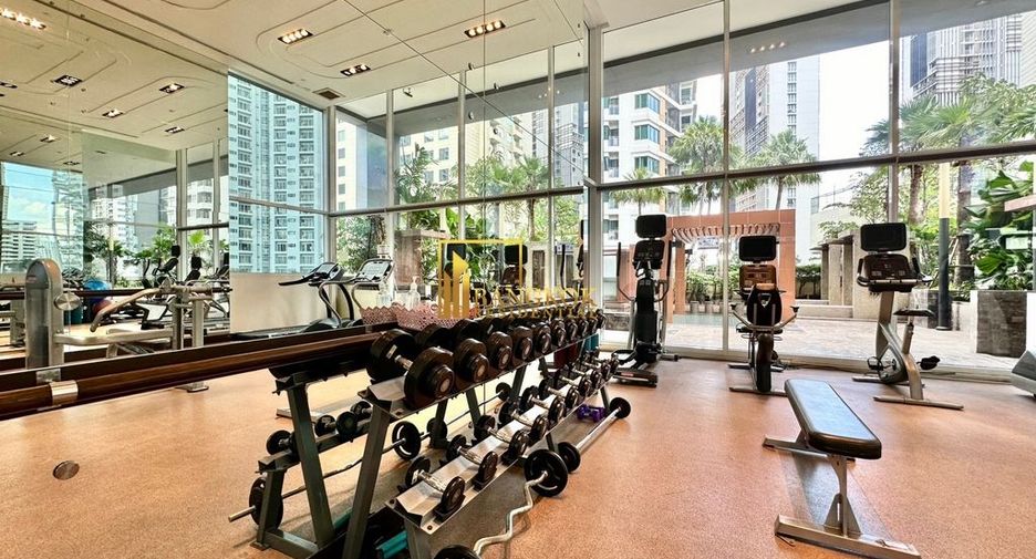 Wohnung zur Miete und zum Kauf mit 4 Zimmer in Khlong Toei, Bangkok