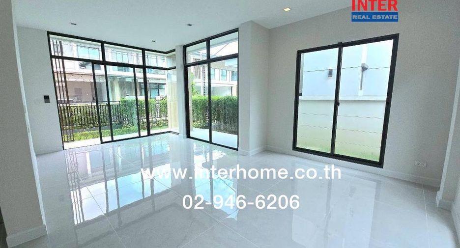 For sale 4 ベッドルーム house in Saphan Sung, Bangkok