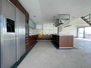Condo en venta de 4 habitaciones en Watthana, Bangkok