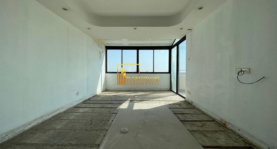 Condo en venta de 4 habitaciones en Watthana, Bangkok