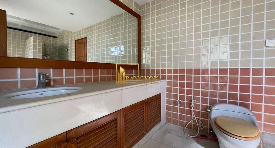 Condo en venta de 4 habitaciones en Watthana, Bangkok
