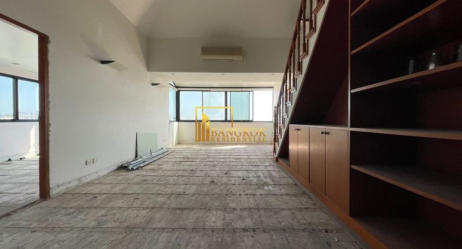 Condo en venta de 4 habitaciones en Watthana, Bangkok