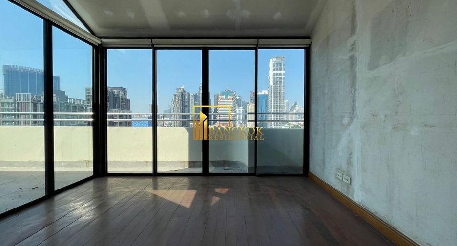 Condo en venta de 4 habitaciones en Watthana, Bangkok
