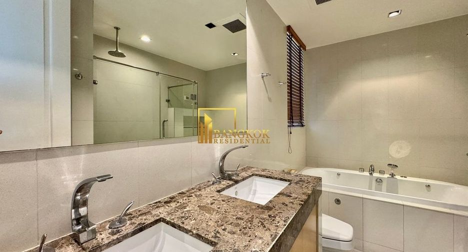 Condo en alquiler y en venta de 3 habitaciones en Pathum Wan, Bangkok