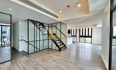 For sale 2 bedrooms condo in Khlong Toei, Bangkok