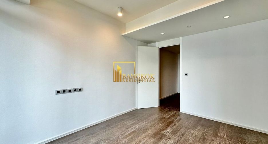 For sale 2 bedrooms condo in Khlong Toei, Bangkok