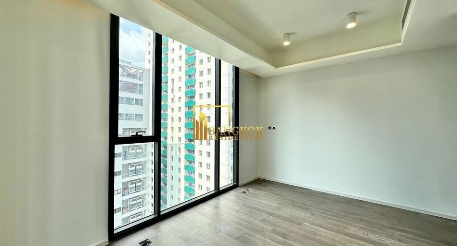 For sale 2 bedrooms condo in Khlong Toei, Bangkok