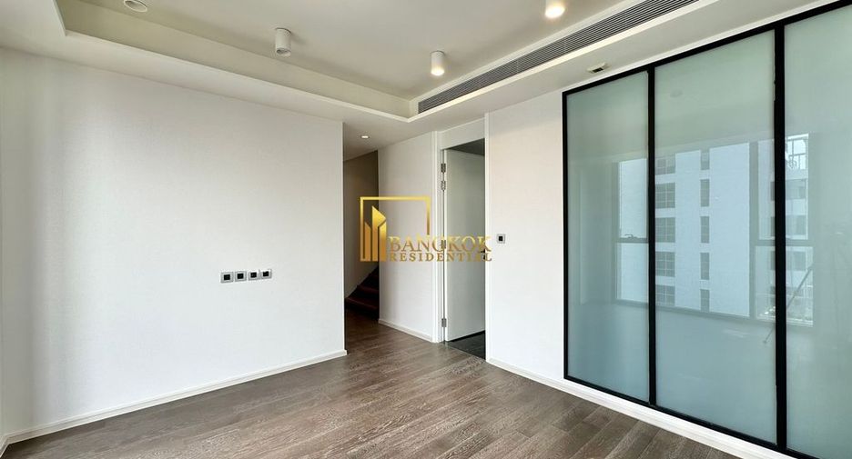 For sale 2 bedrooms condo in Khlong Toei, Bangkok