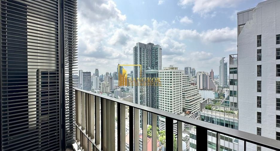 For sale 2 bedrooms condo in Khlong Toei, Bangkok