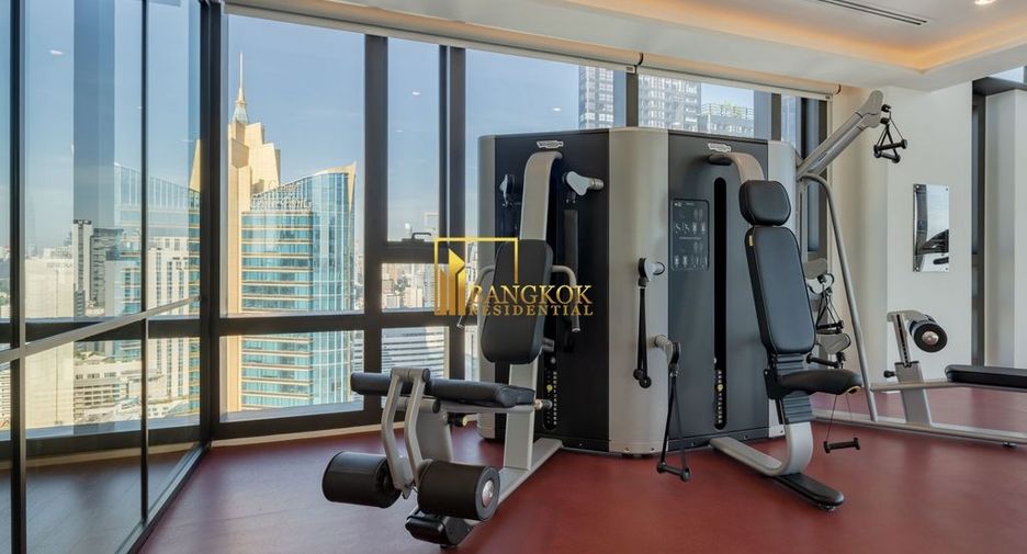 For sale 2 bedrooms condo in Khlong Toei, Bangkok