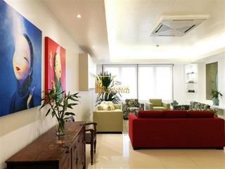 Condo en alquiler y en venta de 5 habitaciones en Watthana, Bangkok