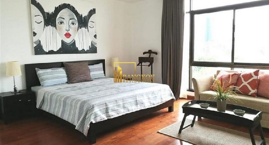Condo en alquiler y en venta de 5 habitaciones en Watthana, Bangkok