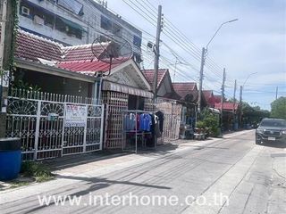 For sale 1 bed townhouse in Bang Phli, Samut Prakan
