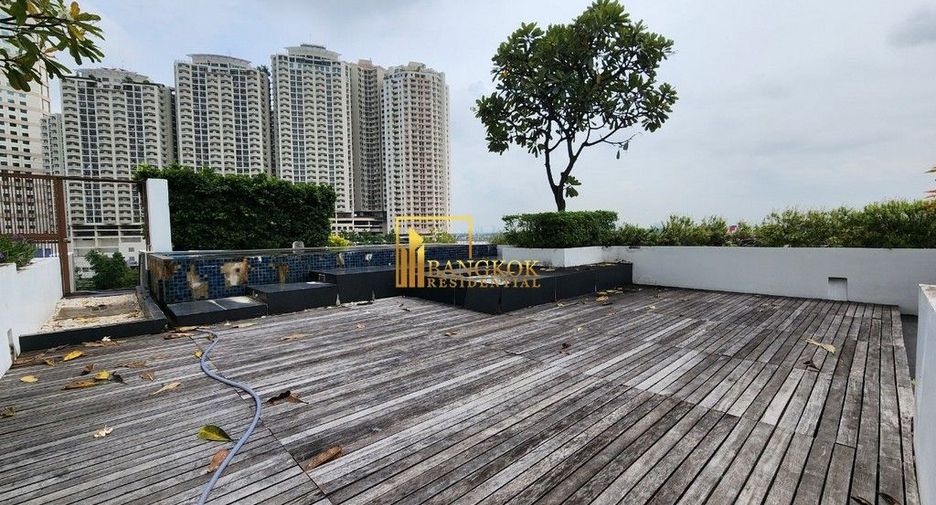 For rent and for sale 3 bedrooms condo in Yan Nawa, Bangkok