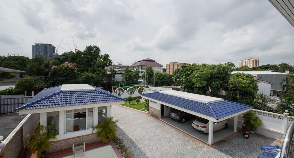 For sale 5 ベッドルーム house in Bang Kapi, Bangkok