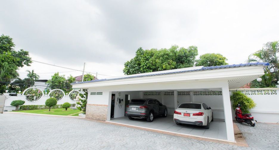For sale 5 ベッドルーム house in Bang Kapi, Bangkok