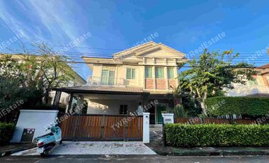 Casa en alquiler de 3 habitaciones en Bang Kapi, Bangkok