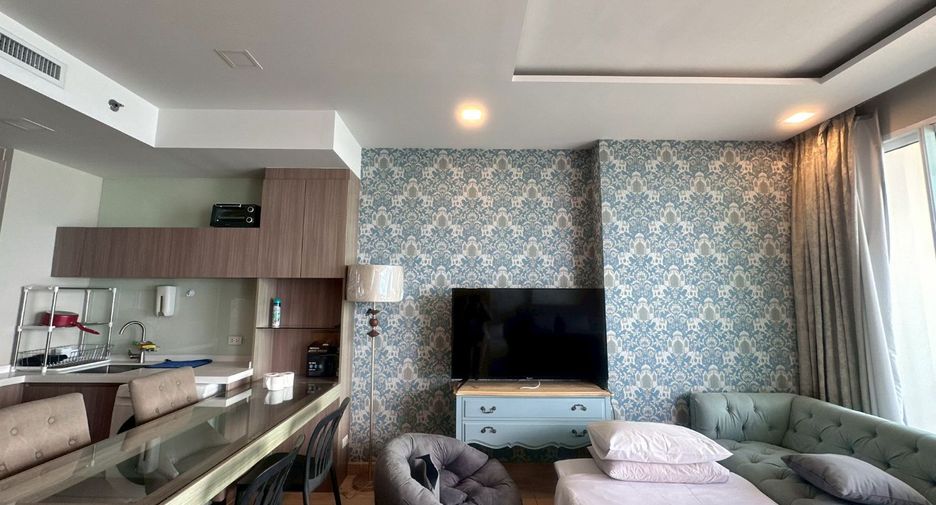 For rent and for sale 1 bed condo in Bang Lamung, Chonburi