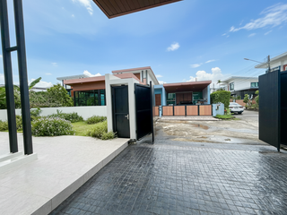 For rent 3 bedrooms house in Thalang, Phuket