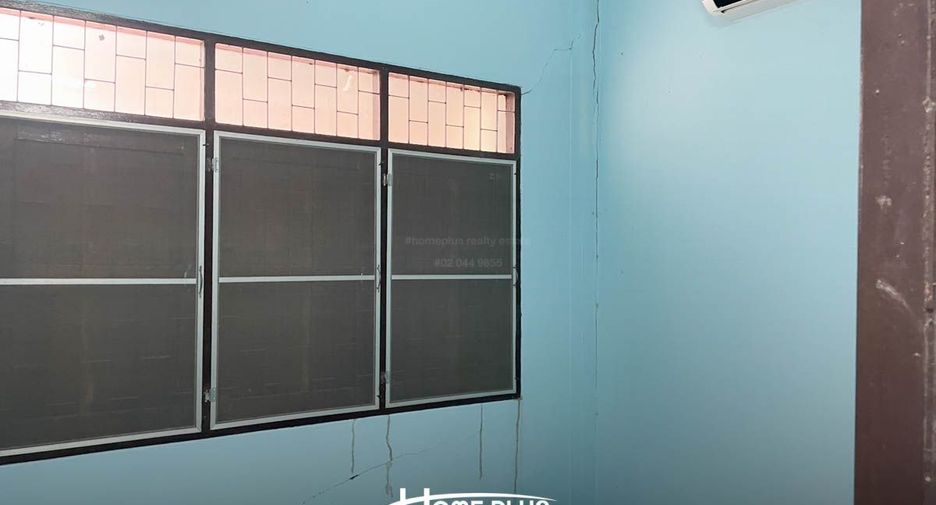 Casa en venta de 5 habitaciones en Sam Chuk, Suphan Buri
