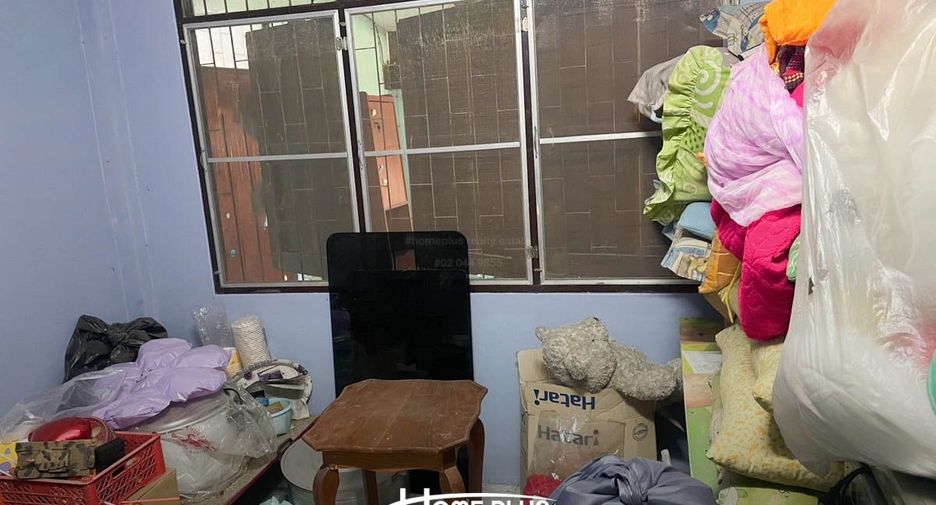 Casa en venta de 5 habitaciones en Sam Chuk, Suphan Buri