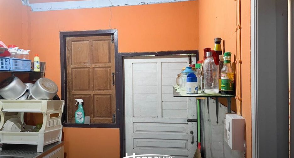 Casa en venta de 5 habitaciones en Sam Chuk, Suphan Buri