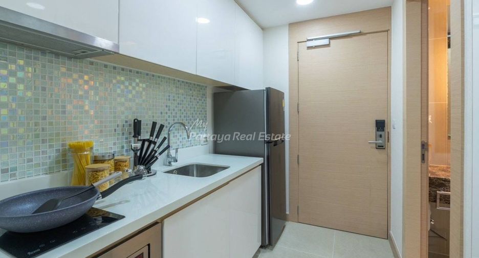 For sale studio condo in Bang Lamung, Chonburi