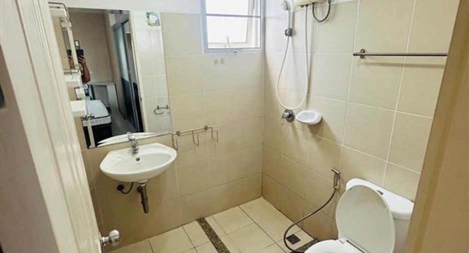 For sale 1 bed condo in Bang Na, Bangkok