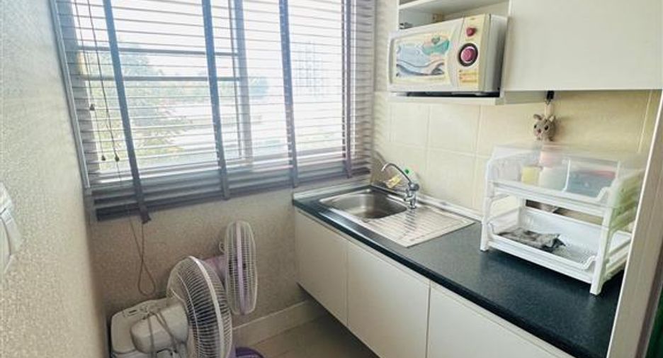 For sale 1 bed condo in Bang Na, Bangkok