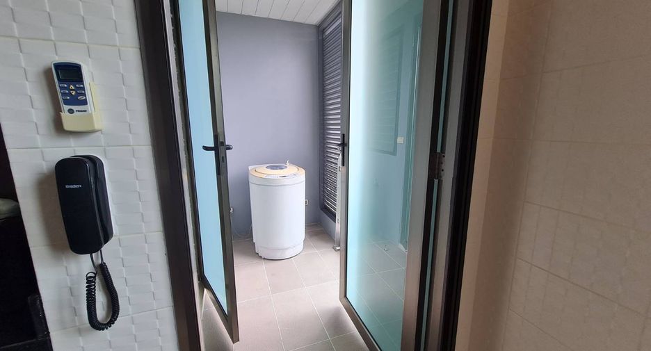 Serviced Apartment zur Miete mit 2 Zimmer in Khlong Toei, Bangkok