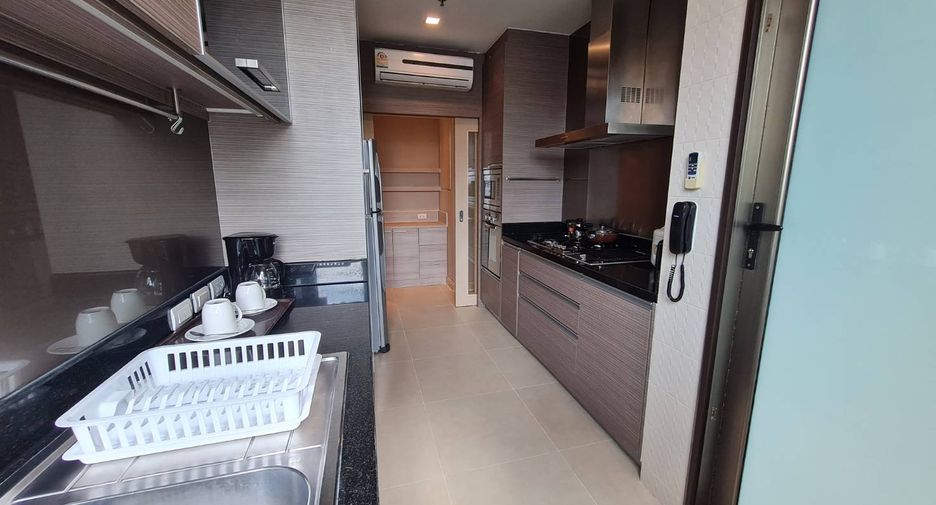 Serviced Apartment zur Miete mit 2 Zimmer in Khlong Toei, Bangkok