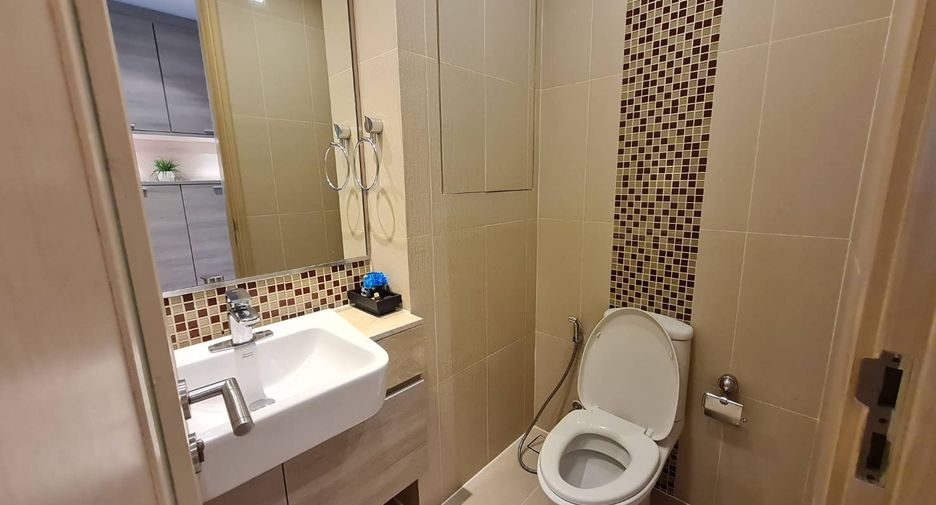 Serviced Apartment zur Miete mit 2 Zimmer in Khlong Toei, Bangkok