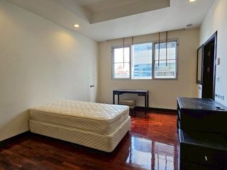Serviced Apartment zur Miete mit 2 Zimmer in Khlong Toei, Bangkok