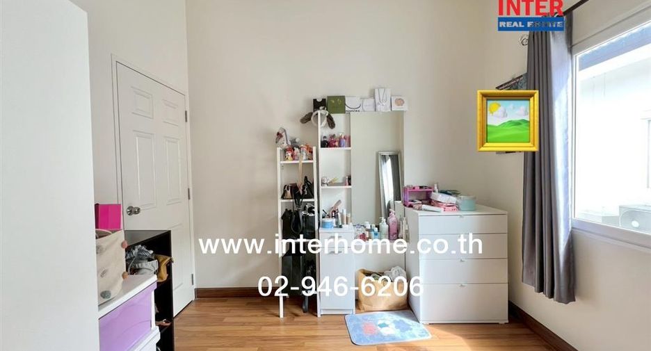 For sale 4 bedrooms house in Khlong Sam Wa, Bangkok